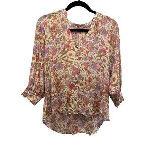 🍒 2/$20 Floral Pink Lilac and Taupe V-Neck Blouse with 3/4 Length Sleeves sz M
